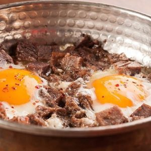Kavurmalı Yumurta